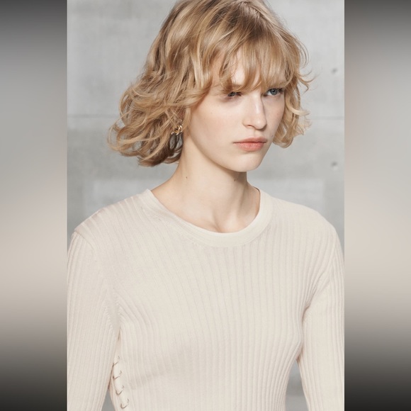 Women Zara Srpls Sweater Size XS - Picture 4 of 9